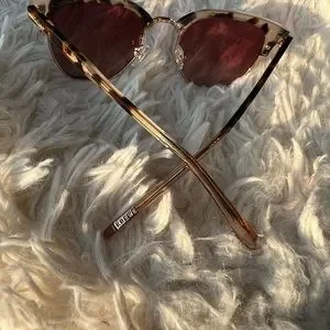 NWT. KREWE THALIA | MALT MATTE BLACK FADE + ROSE GOLD MIRRORED Top Brands – Shades Sunglasses main image 4